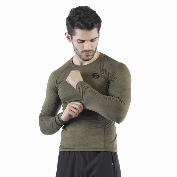 Lightweight and Breathable Rash Guard - Image 2