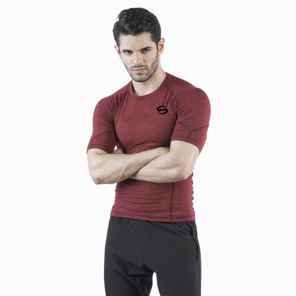 Athletic Fit Rash Guard for Active Individuals - Image 2