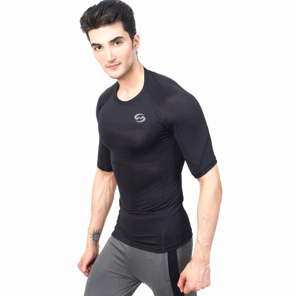 Sun-Protective Rash Guard for Men - Image 2