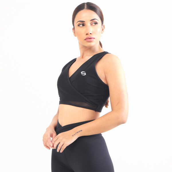 Discover the Benefits of a Yoga Bra - Image 2