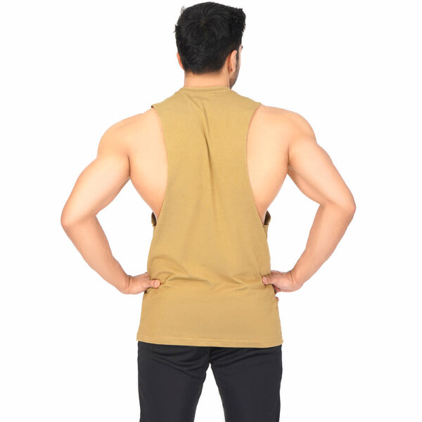 Breathable Performance Tank Top for Workouts - Image 3